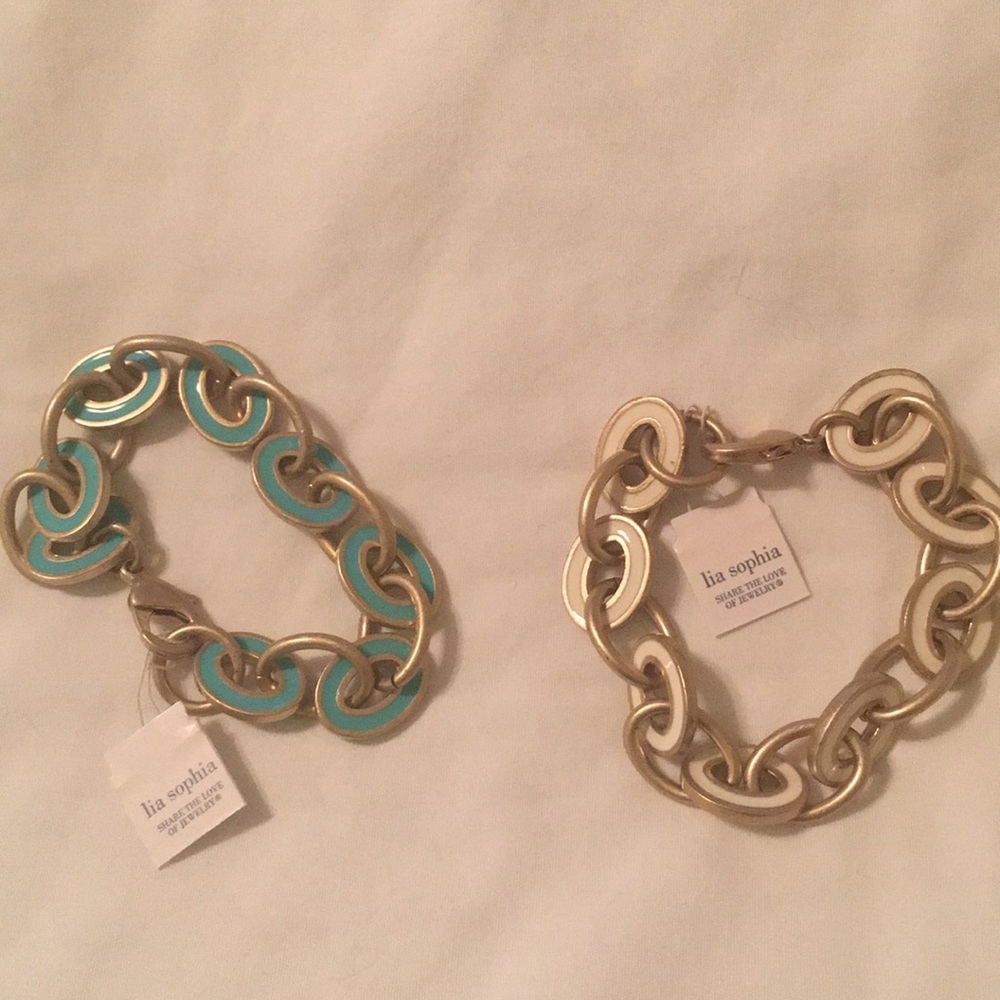 Red Carpet Bracelet set NWT